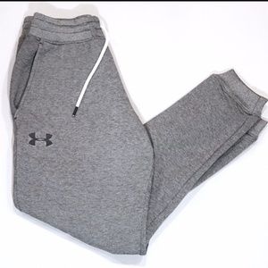 UNDER ARMOUR GREY AND BLACK JOGGERS